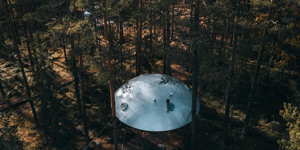 Farewells in UFO style